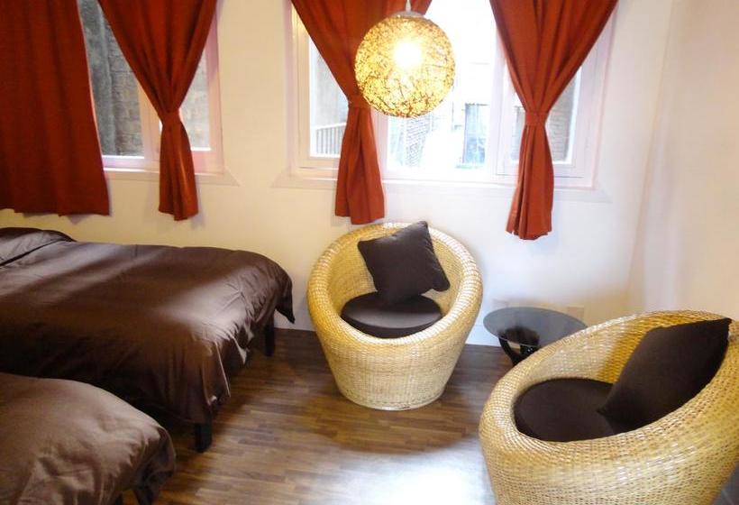 تختخواب و صبحانه Yado240