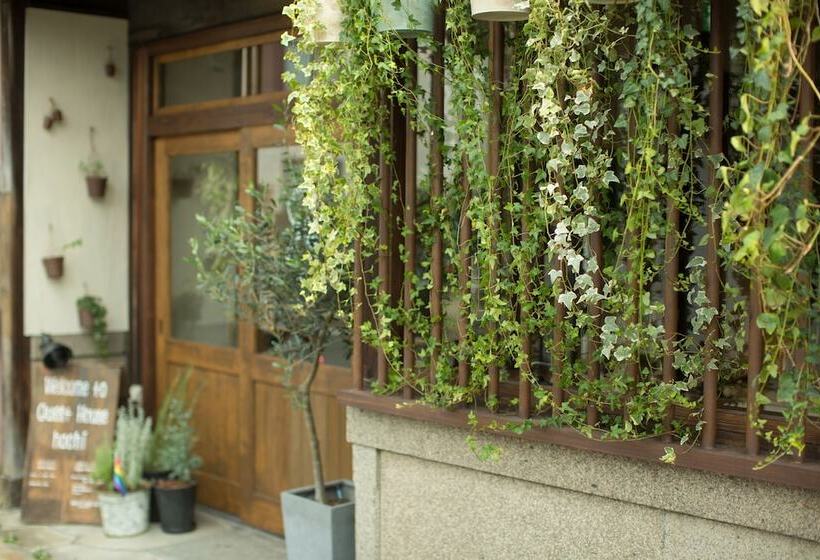 Guest House Hachi Hostel