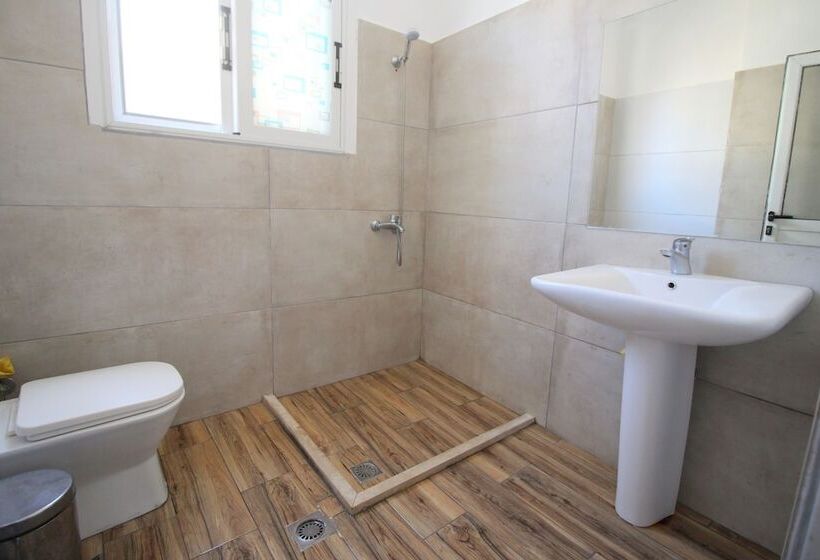 ホテル Andy Apartments