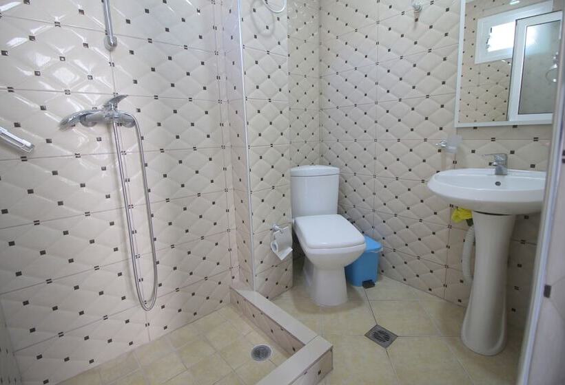 ホテル Andy Apartments