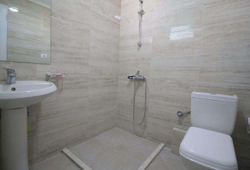 ホテル Andy Apartments