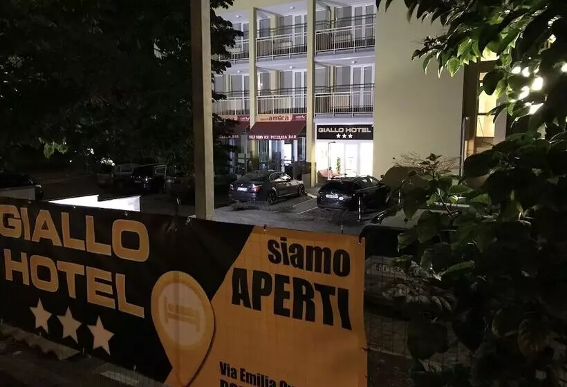 Hotelli Giallo