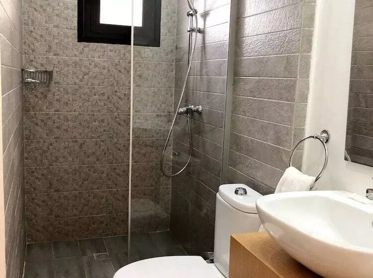هتل La Chaumiere