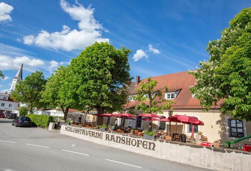 فندق Schlosstaverne