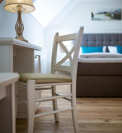 فندق Schlosstaverne