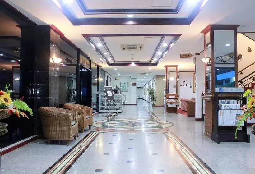 Hotel Zen Rooms Sawojajar