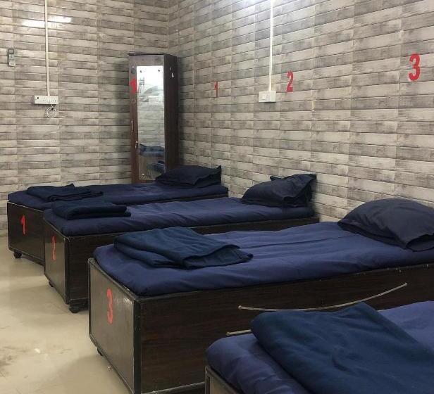 Hostel Charyana Solo Backpackers