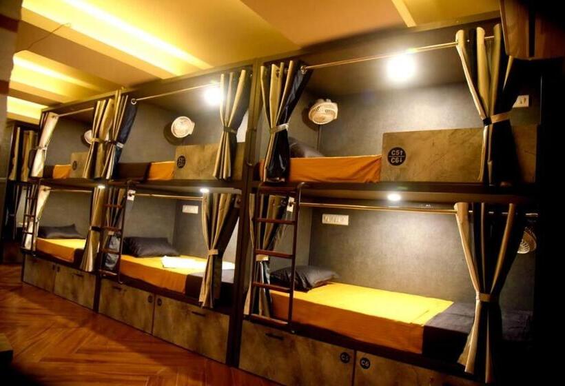 Hostel Charyana Solo Backpackers