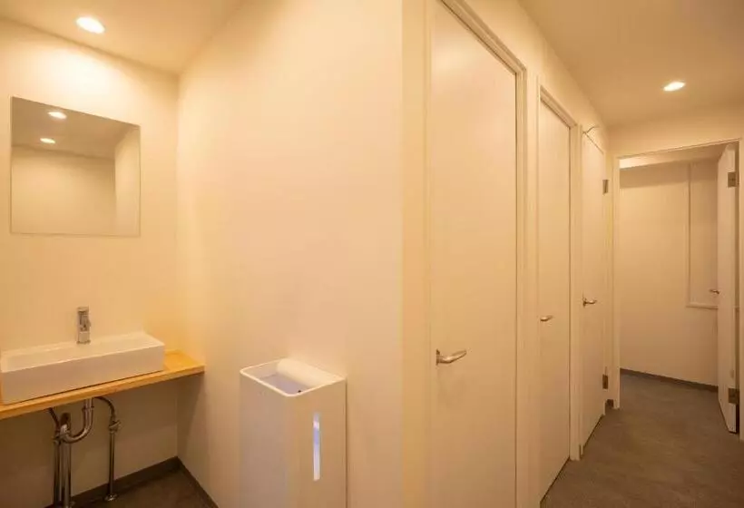 Retkeilymaja Fruor Tokoname