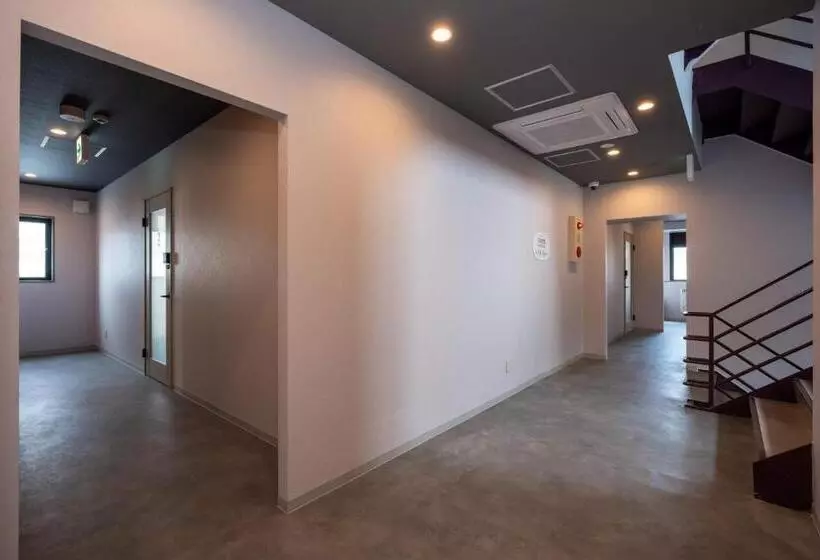 Retkeilymaja Fruor Tokoname