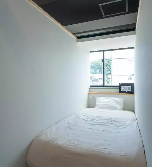 Retkeilymaja Fruor Tokoname