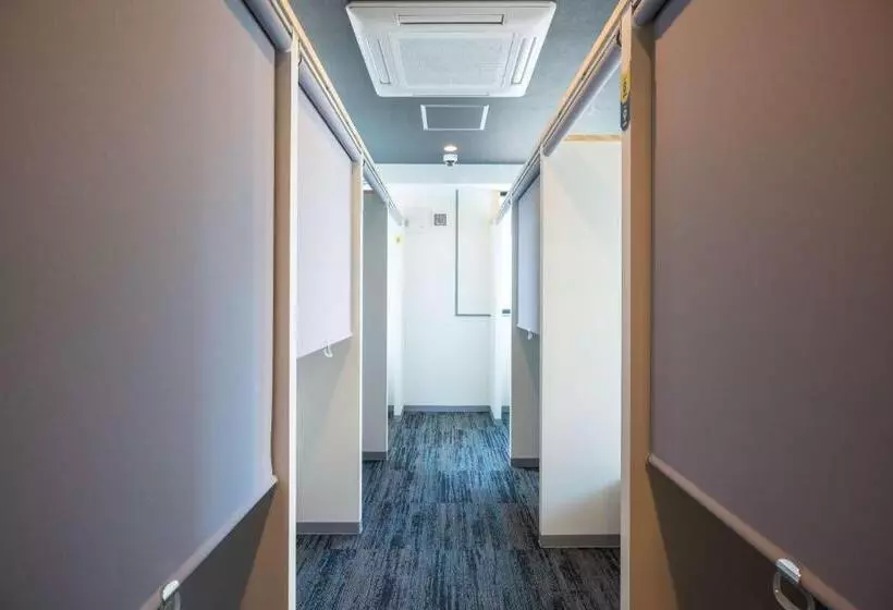 Retkeilymaja Fruor Tokoname