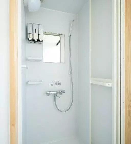 Retkeilymaja Fruor Tokoname