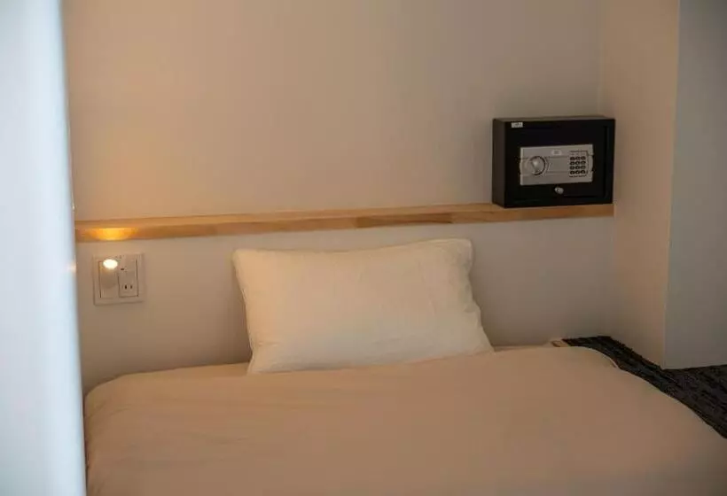 Retkeilymaja Fruor Tokoname