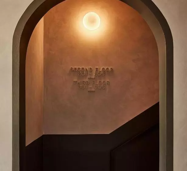 Archway Hotel Residence