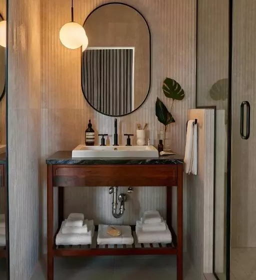 Archway Hotel Residence
