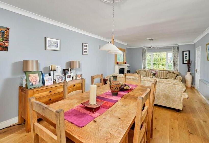 Bed and Breakfast 117 Balreask Manor