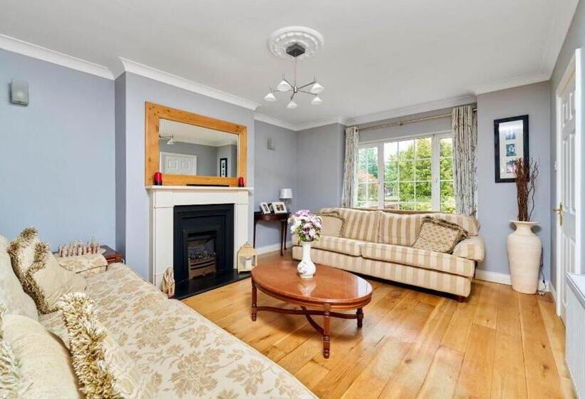 Bed and Breakfast 117 Balreask Manor