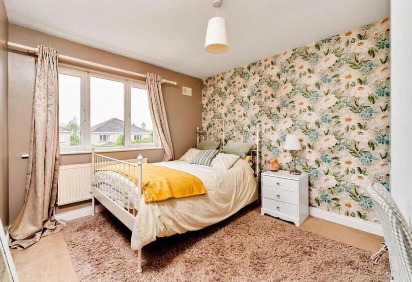 Bed and Breakfast 117 Balreask Manor