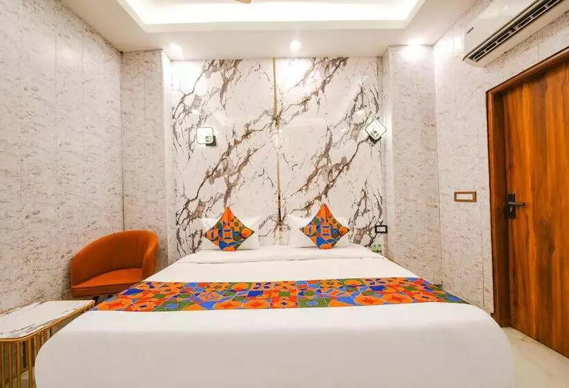 Fabhotel Royal S Paradise