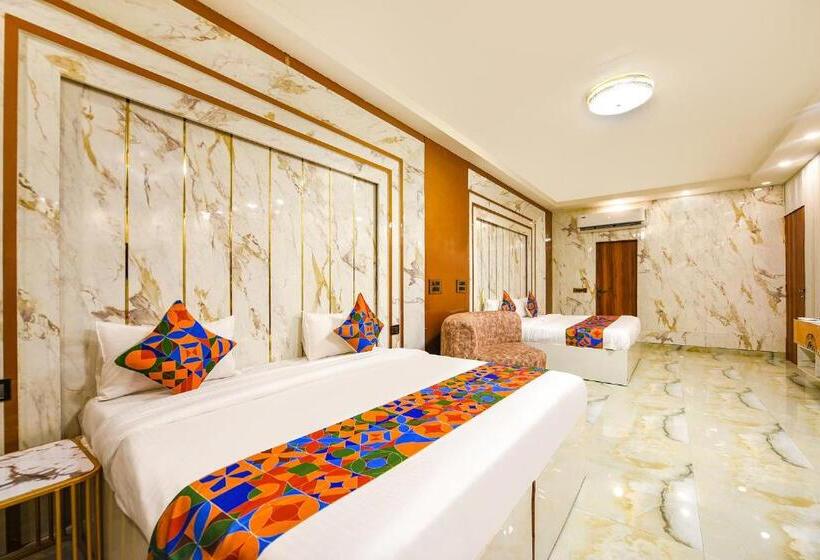 Fabhotel Royal S Paradise