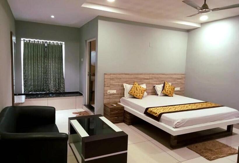 호텔 Krishna Garden