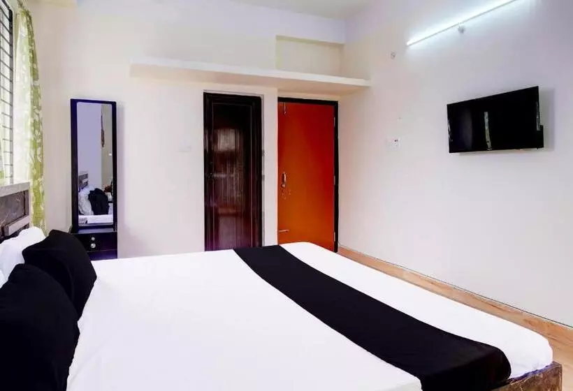 Hotelli Oyo Unwind Homestay
