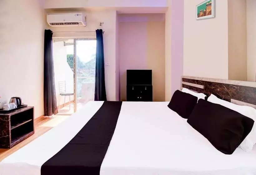 Hotelli Oyo Unwind Homestay