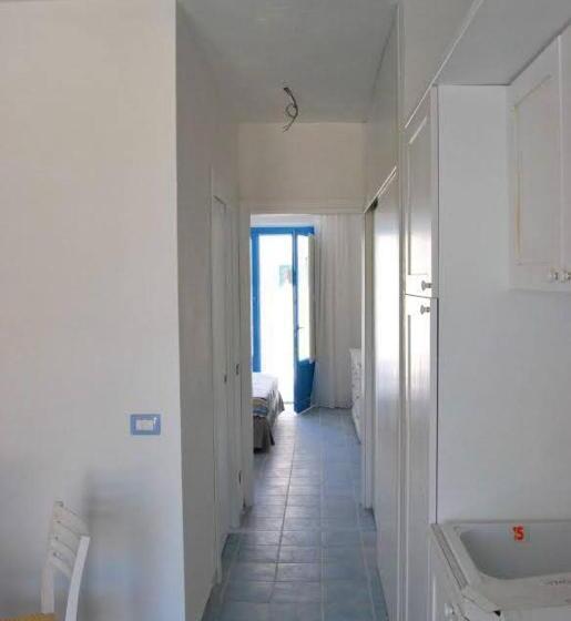 Le Case Bianche Di Rio Favara