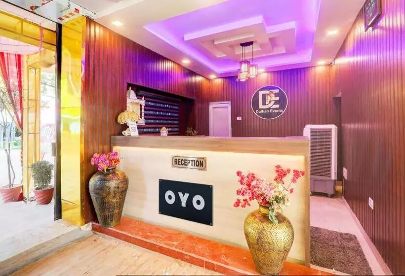 Oyo Hotel Om Palace