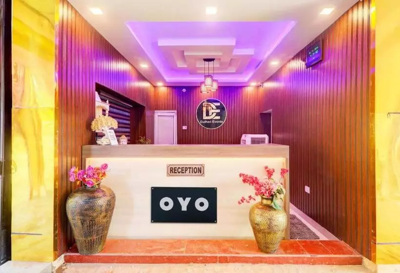 Oyo Hotel Om Palace