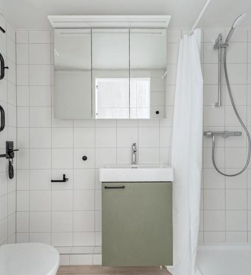 P One Apartments Self Check In