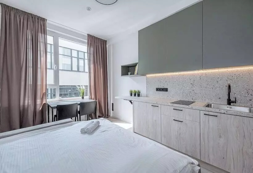 P One Apartments   Self Check In