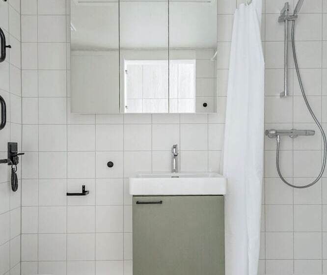 P One Apartments Self Check In