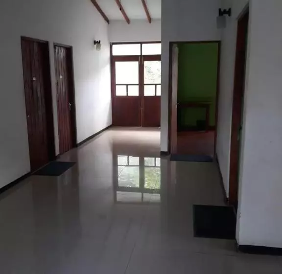 Majatalo 619 Guest House