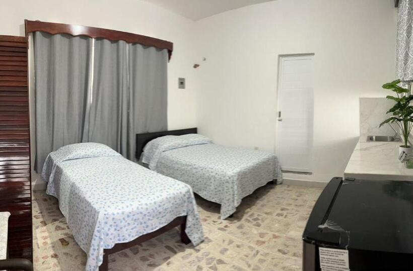 بنسيون Casita Vélez