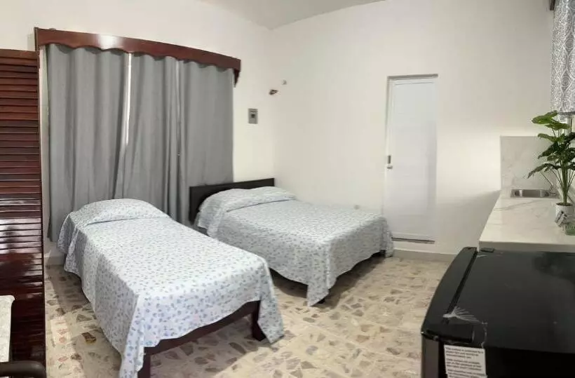 ペンション Casita Vélez