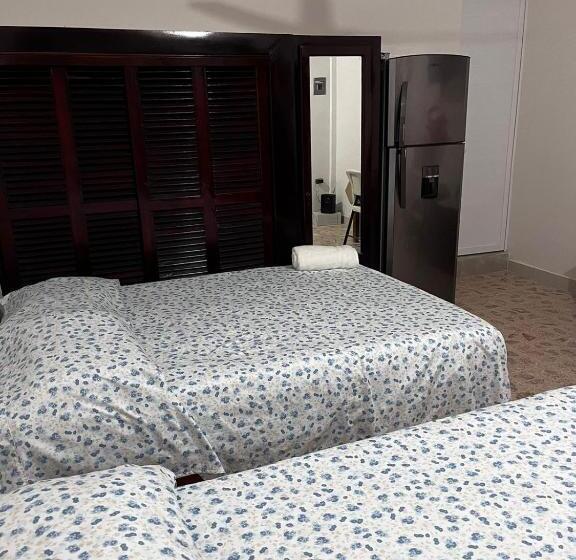 بنسيون Casita Vélez