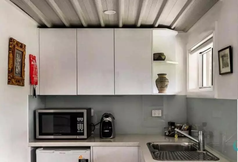 Majatalo Caves Cottage Guest Suite