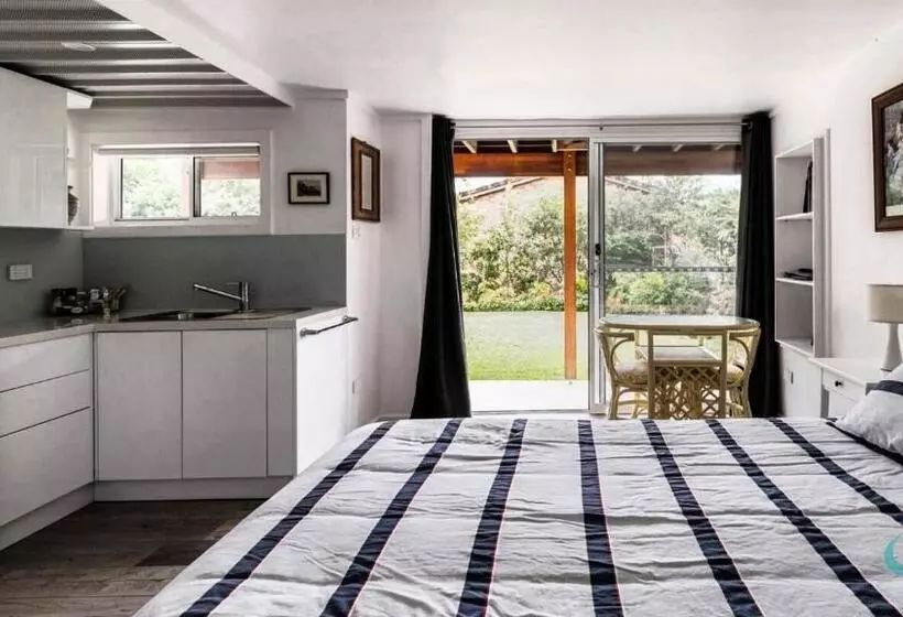 Majatalo Caves Cottage Guest Suite