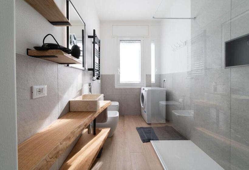 פנסיון Cristal Apartments