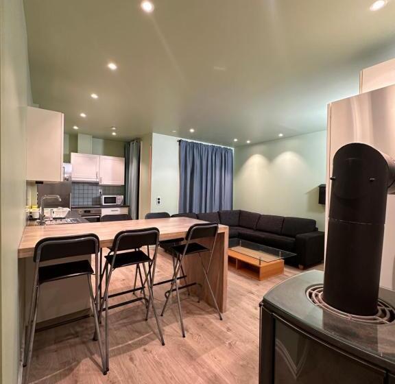 Pension The Station Central Apartments