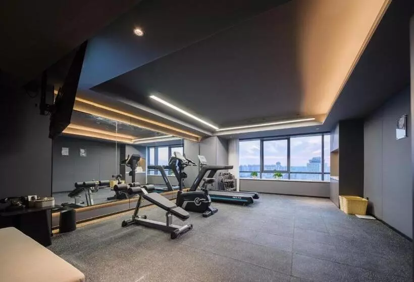 Atour Hotel Zhengzhou Erqi Plaza David City