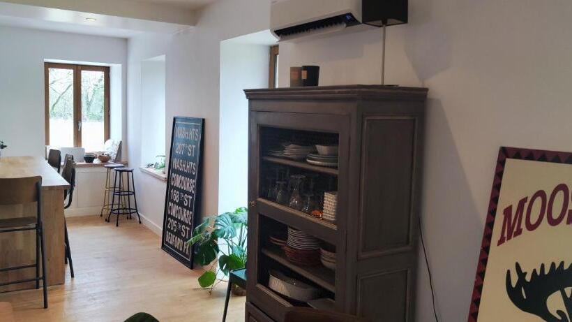 ベッドアンドブレックファースト La Boca Noche