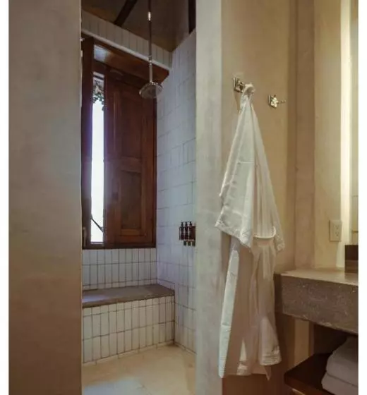 Hotelli La Gloria Mesón