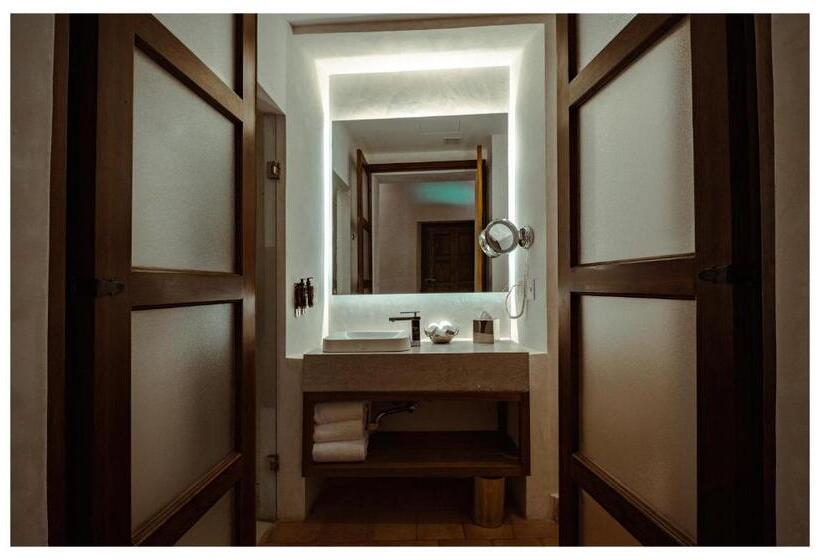 هتل La Gloria Mesón