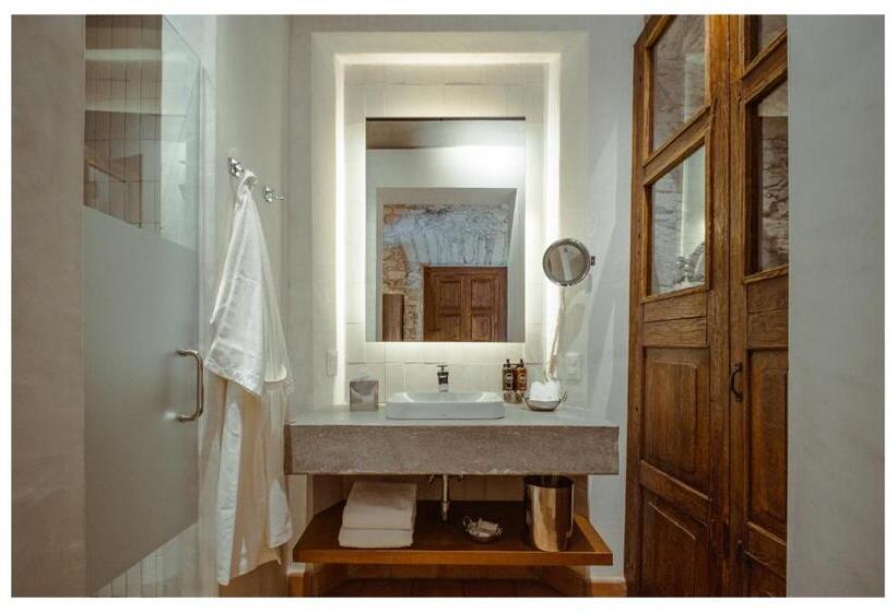 هتل La Gloria Mesón