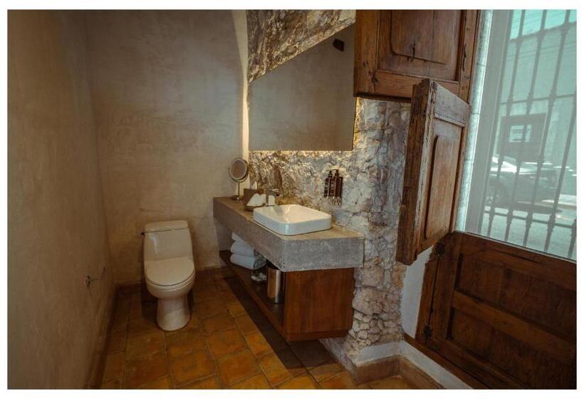 هتل La Gloria Mesón