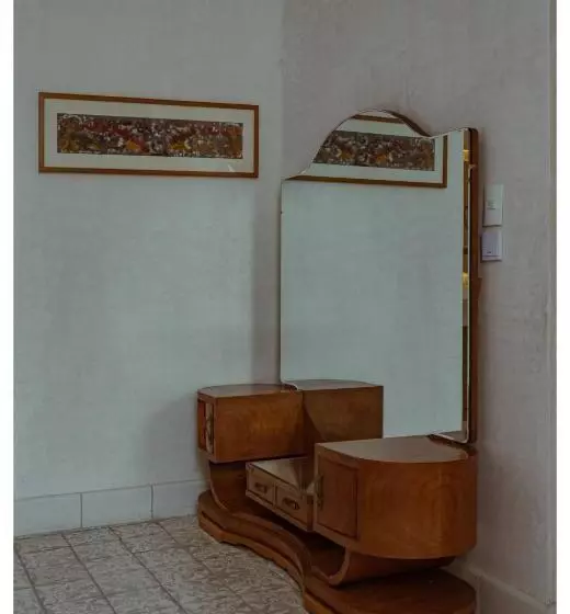 Hotelli La Gloria Mesón