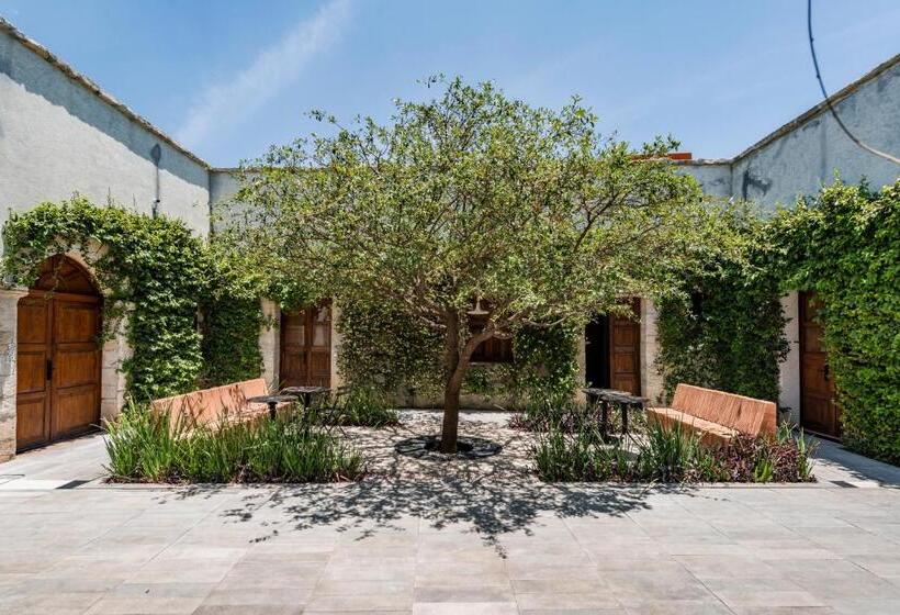 هتل La Gloria Mesón